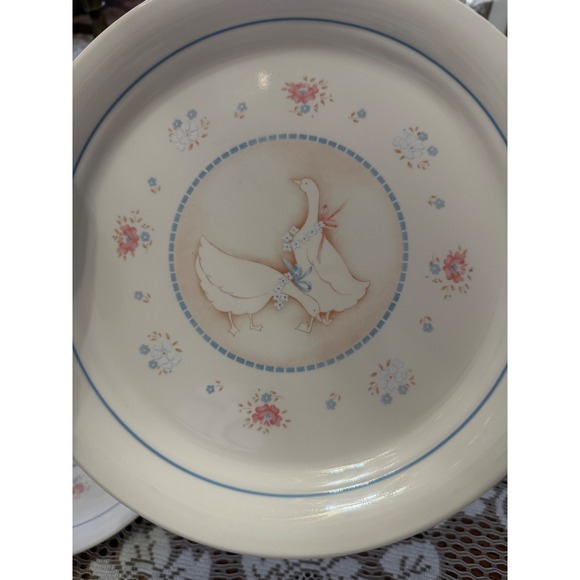 Corelle Corning Country Cornflower Goose Platter and Dinner Plates Set of 3 - Picture 8 of 9